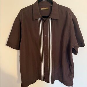 Cubavera Men's Dark Brown Short Sleeve Shirt with White Accents